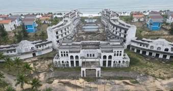 Rao bán khu nghỉ dưỡng 500 tỷ đồng tại vịnh Lăng Cô sau 4 lần "ế khách"