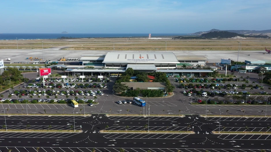 Sân bay Cam Ranh sắp có đường băng thứ 2, công suất lên 36 triệu khách/năm Sân bay Cam Ranh sắp có đường băng thứ 2, công suất lên 36 triệu khách/năm