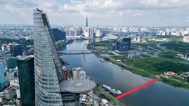 Siêu vòm thép nặng 3.400 tấn đã được lai dắt vượt biển thành công, cập bến trung tâm thành phố giàu nhất Việt Nam: Trải qua 2 ngày đi 124 km, sẵn sàng tạo nên khoảnh khắc đặc biệt vào ngày mai