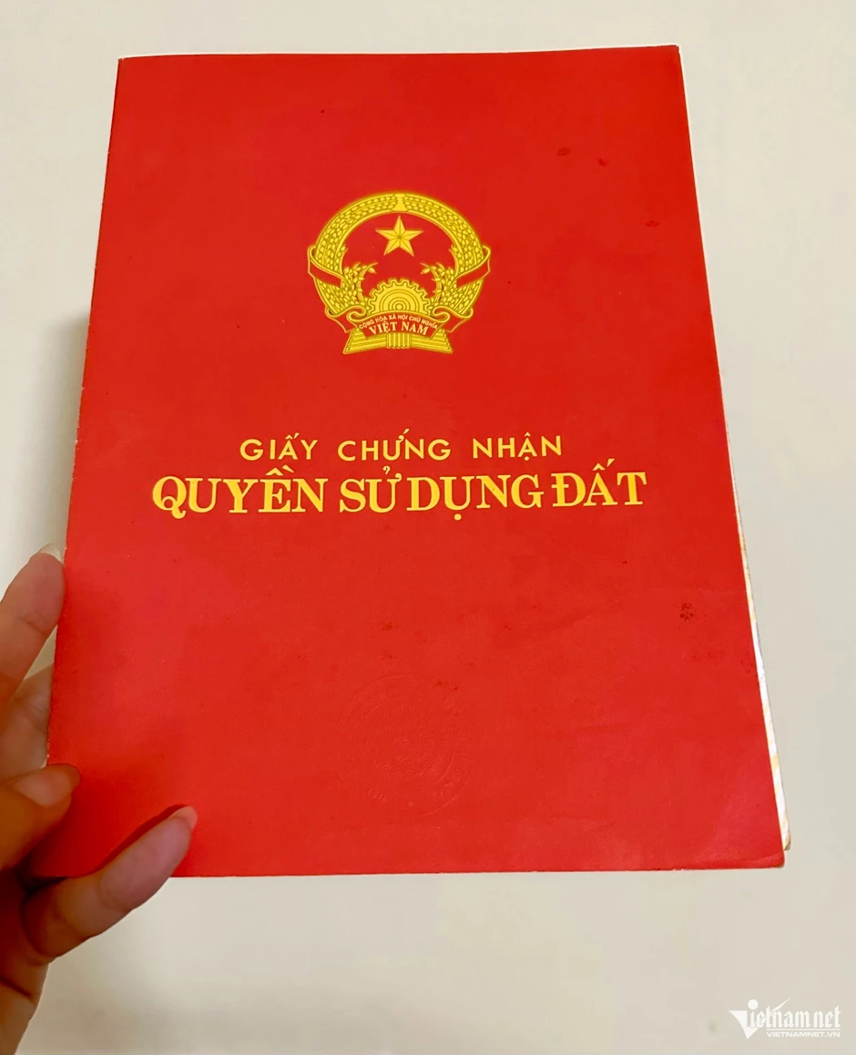 Sổ đỏ thể hiện ranh giới rộng hơn diện tích được công nhận, xử lý thế nào? Sổ đỏ thể hiện ranh giới rộng hơn diện tích được công nhận, xử lý thế nào?