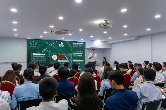 Sôi sục trước “giờ G”:12.000 môi giới cả nước rầm rộ hội quân, chờ bùng nổ với Vinhomes Sài Gòn Park