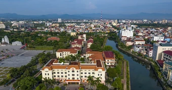 Sử dụng đất gần 40 năm, bất ngờ phát hiện đất nằm trong sổ đỏ hàng xóm