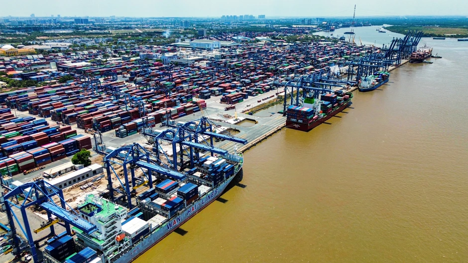 Thành phố giàu nhất Việt Nam rộng gấp ba, có đủ sân bay, cảnh biển… sau quyết định lịch sử: Chuyên gia chỉ ra điều cần làm để phát triển đúng tầm vóc Thành phố giàu nhất Việt Nam rộng gấp ba, có đủ sân bay, cảnh biển… sau quyết định lịch sử: Chuyên gia chỉ ra điều cần làm để phát triển đúng tầm vóc