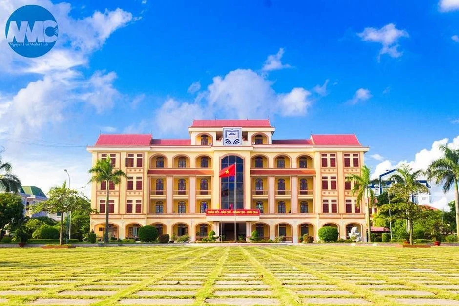 Thành phố nhỏ nhất Việt Nam sắp có 1 công trình được đầu tư 1.136 tỷ đồng, xây dựng trên khu đất 8ha, đáp ứng quy mô 2.200 người Thành phố nhỏ nhất Việt Nam sắp có 1 công trình được đầu tư 1.136 tỷ đồng, xây dựng trên khu đất 8ha, đáp ứng quy mô 2.200 người