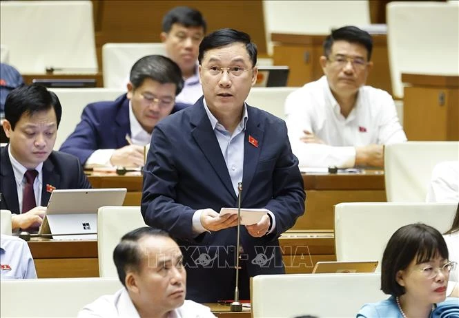 Tín dụng bất động sản và bài toán nhà ở cho người thu nhập thấp Tín dụng bất động sản và bài toán nhà ở cho người thu nhập thấp