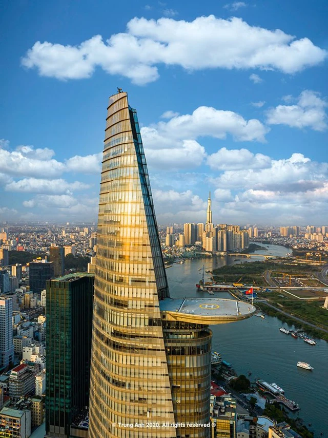 Tòa tháp 262m từng lập kỷ lục cao nhất Việt Nam: Tốn 250 tấn thép làm bãi đáp trực thăng, hơn 6.000 tấm kính tạo thành lớp vỏ cong đặc biệt, 2 lần được CNN vinh danh