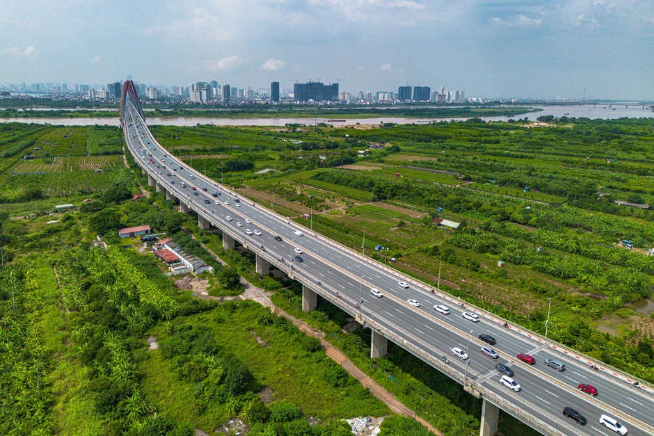 Toàn cảnh khu đất ven sông Hồng, nơi có thể xây tháp đôi nhiều tầng nhất thế giới, diện tích sàn gấp hơn 2 lần Burj Khalifa Toàn cảnh khu đất ven sông Hồng, nơi có thể xây tháp đôi nhiều tầng nhất thế giới, diện tích sàn gấp hơn 2 lần Burj Khalifa
