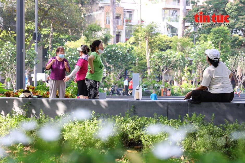 TP Hồ Chí Minh ưu tiên mảng xanh trên 'đất vàng' thay vì thêm cao ốc TP Hồ Chí Minh ưu tiên mảng xanh trên 'đất vàng' thay vì thêm cao ốc
