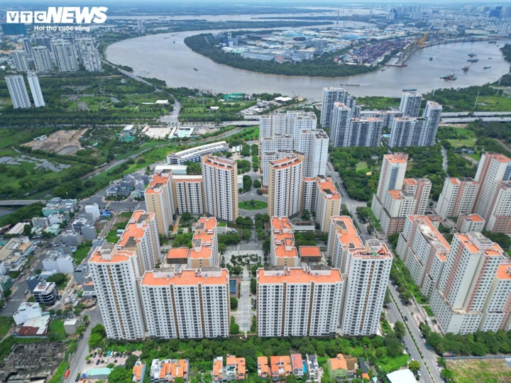TP.HCM tiếp tục đấu giá gần 3.800 căn hộ chung cư tại Thủ Thiêm TP.HCM tiếp tục đấu giá gần 3.800 căn hộ chung cư tại Thủ Thiêm