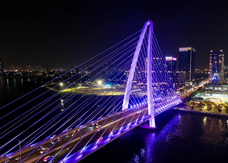 TP.HCM triển khai chiếu sáng nghệ thuật, 3D mapping ở Nhà hát thành phố, chợ Bến Thành, cầu Ba Son TP.HCM triển khai chiếu sáng nghệ thuật, 3D mapping ở Nhà hát thành phố, chợ Bến Thành, cầu Ba Son