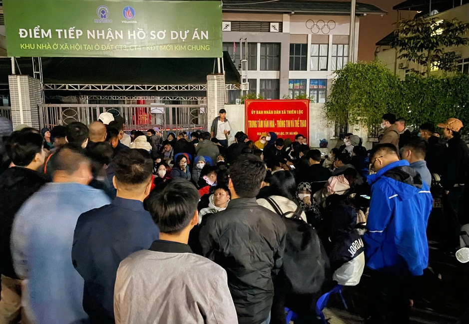Tranh cãi việc dân “khu nhà giàu” lại được bốc thăm mua nhà xã hội