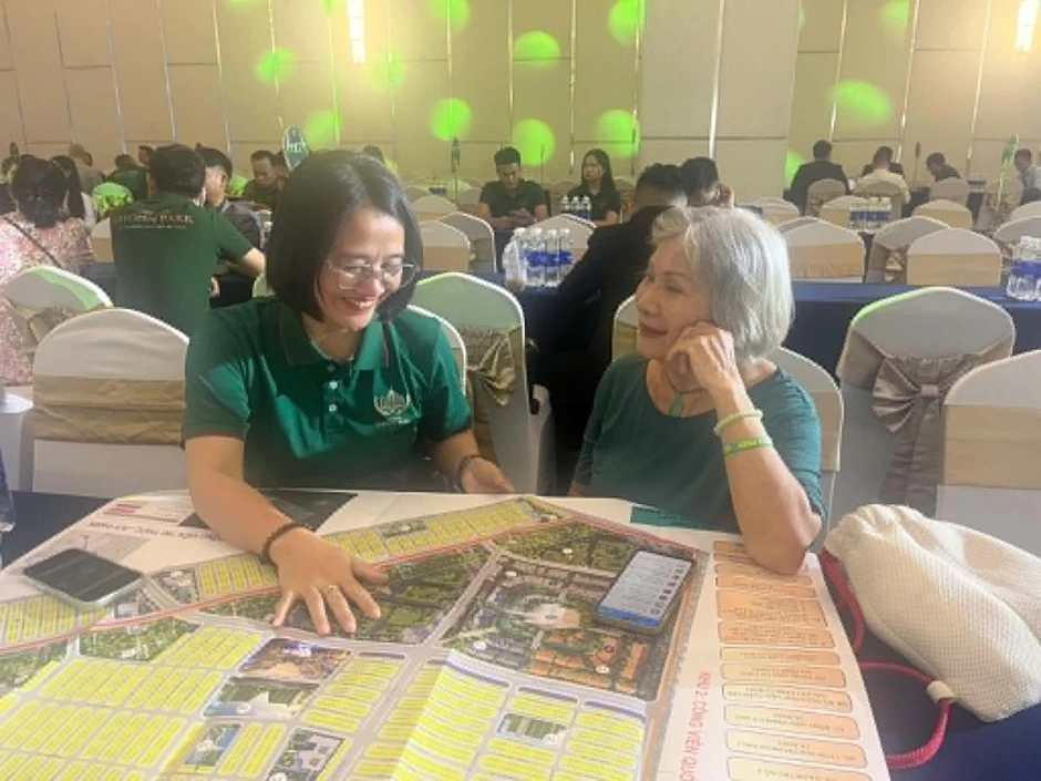 Trước “giờ G” bảng giá Vinhomes Sài Gòn Park được công bố, thị trường sôi sục với 3 dòng sản phẩm chiến lược Trước “giờ G” bảng giá Vinhomes Sài Gòn Park được công bố, thị trường sôi sục với 3 dòng sản phẩm chiến lược