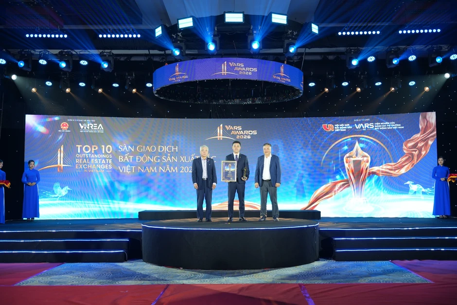 Tùng Bách Land vào Top 10 sàn giao dịch bất động sản xuất sắc Việt Nam Tùng Bách Land vào Top 10 sàn giao dịch bất động sản xuất sắc Việt Nam