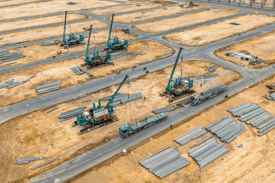 Tỷ phú Phạm Nhật Vượng đang cho xây "Làng Đại học" 200 ha cho 30.000 sinh viên, quy tụ 7 trường ĐH danh tiếng thế giới tại "siêu" đô thị biển 18 tỷ USD lớn nhất Việt Nam Tỷ phú Phạm Nhật Vượng đang cho xây "Làng Đại học" 200 ha cho 30.000 sinh viên, quy tụ 7 trường ĐH danh tiếng thế giới tại "siêu" đô thị biển 18 tỷ USD lớn nhất Việt Nam