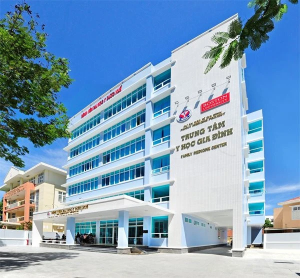 Tỷ phú Phạm Nhật Vượng sắp xây 1 bệnh viện đặc biệt, phục vụ mục tiêu đưa đại học 15.800 tỷ đồng vào top 100 thế giới sau khi nhận nhiệm vụ từ Chính phủ