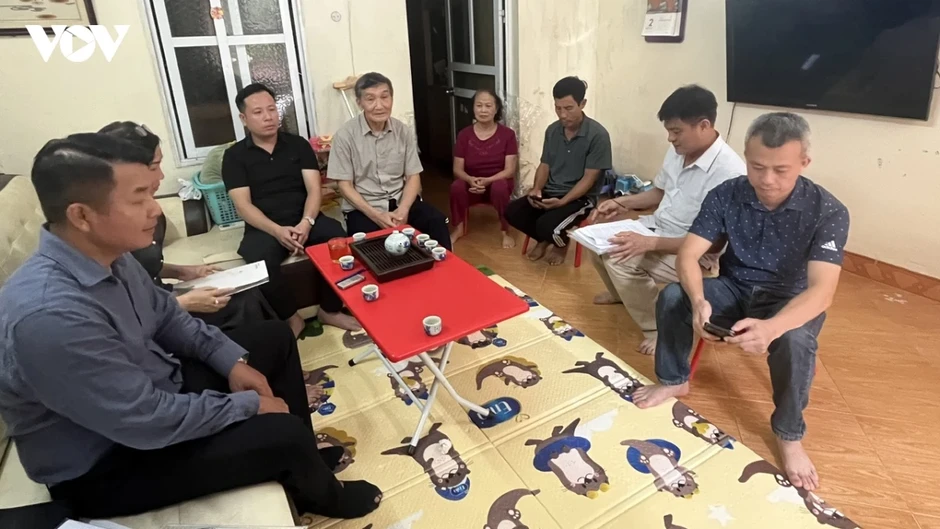 UBND xã Bát Tràng có lạm quyền khi yêu cầu di dời Khu tập thể giáo viên Đa Tốn? UBND xã Bát Tràng có lạm quyền khi yêu cầu di dời Khu tập thể giáo viên Đa Tốn?