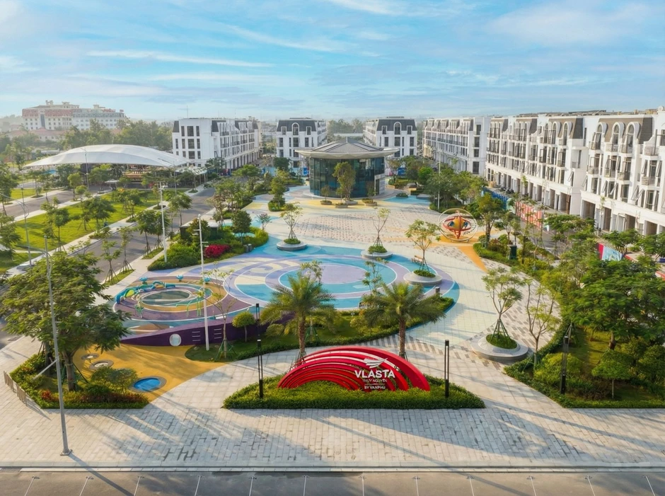 Văn Phú ký kết hợp tác chiến lược với UAD, nâng tầm chuẩn mực quy hoạch và kiến tạo đô thị vị nhân sinh Văn Phú ký kết hợp tác chiến lược với UAD, nâng tầm chuẩn mực quy hoạch và kiến tạo đô thị vị nhân sinh
