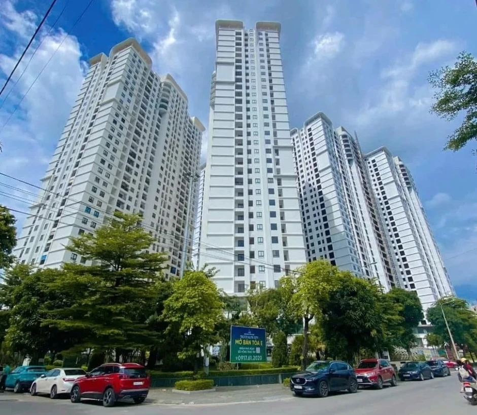 Vì sao doanh nghiệp địa ốc khó giảm giá bất động sản? Vì sao doanh nghiệp địa ốc khó giảm giá bất động sản?