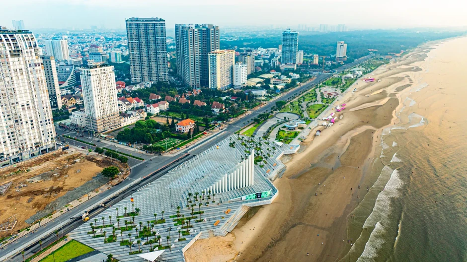 Việt Nam có tòa tháp 143 trụ bê tông, trị giá 155 tỷ đồng, được Sun Group thi công thần tốc Việt Nam có tòa tháp 143 trụ bê tông, trị giá 155 tỷ đồng, được Sun Group thi công thần tốc