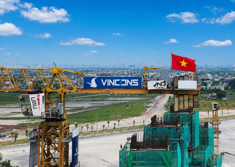 Vingroup huy động gần 9.000 người thi công đại dự án ở Quảng Ninh Vingroup huy động gần 9.000 người thi công đại dự án ở Quảng Ninh