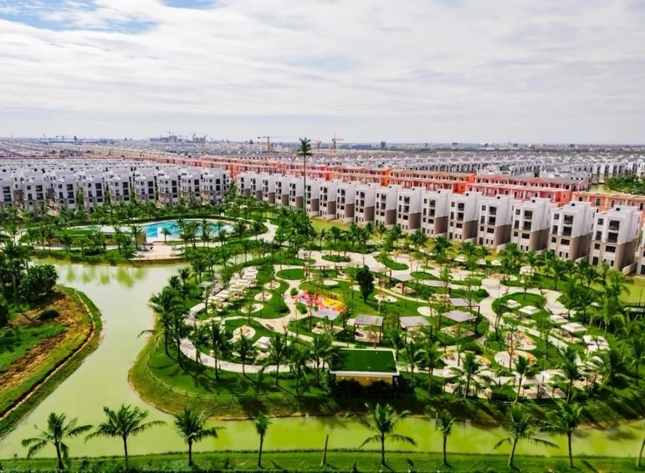 Vịnh Xanh Ocean City: Vịnh nghỉ dưỡng riêng tư bên sông giữa tâm điểm phồn hoa
