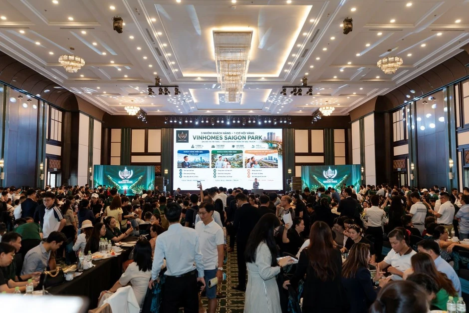 Vinhomes Sài Gòn Park: Nghìn người chen chân tìm cơ hội an cư tại trung tâm mới Vinhomes Sài Gòn Park: Nghìn người chen chân tìm cơ hội an cư tại trung tâm mới