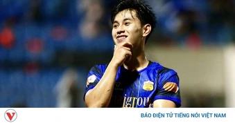 "Thần đồng" HAGL ghi bàn ở V-League sau khi vắng mặt trong danh sách U19 Việt Nam