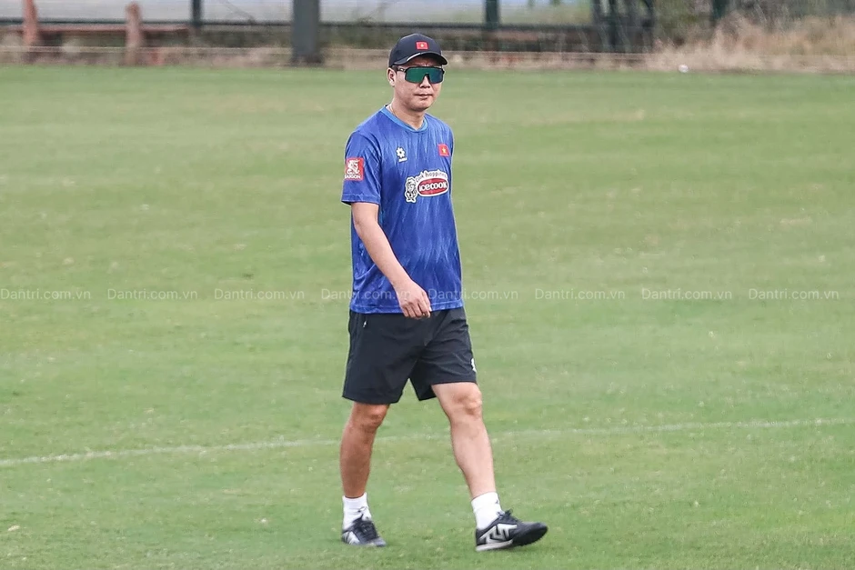 Adou Minh: "Quang Hải là biểu tượng ở đội tuyển Việt Nam" Adou Minh: "Quang Hải là biểu tượng ở đội tuyển Việt Nam"