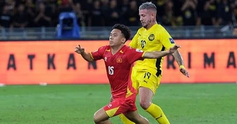 AFC cảnh báo bóng đá Malaysia phải nhận thêm án phạt
