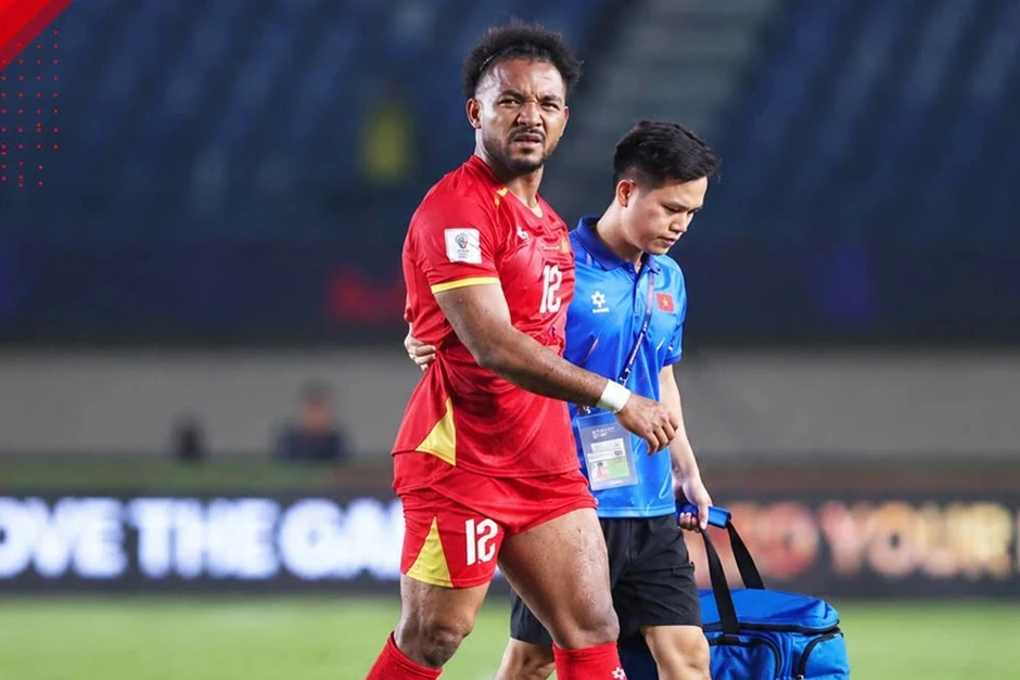 Báo Đông Nam Á: "Tuyển Việt Nam nhiều nỗi lo khi đối đầu Thái Lan" Báo Đông Nam Á: "Tuyển Việt Nam nhiều nỗi lo khi đối đầu Thái Lan"