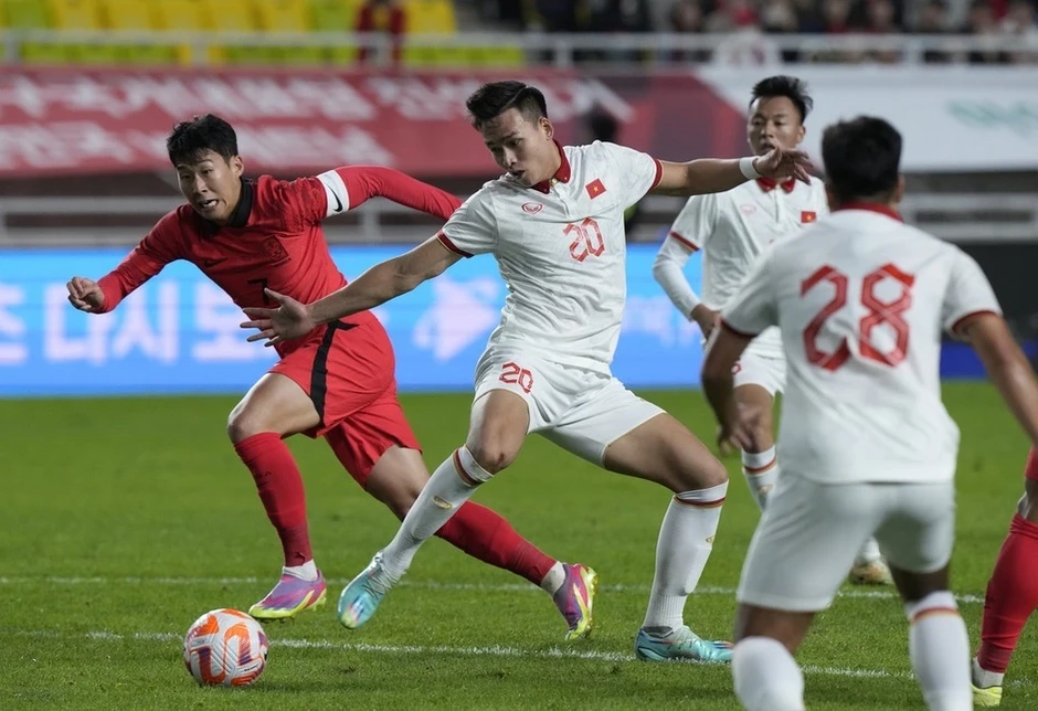 Báo Hàn Quốc bình luận khi đội nhà đối đầu tuyển Việt Nam ở Asian Cup Báo Hàn Quốc bình luận khi đội nhà đối đầu tuyển Việt Nam ở Asian Cup