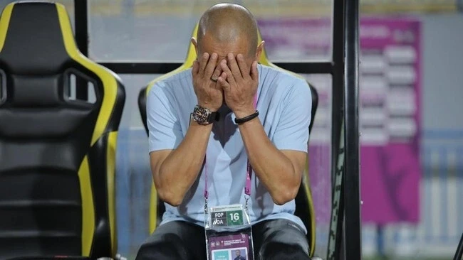 Báo Indonesia chất vấn đội nhà về lối chơi "đổ bê tông” trước U17 Việt Nam Báo Indonesia chất vấn đội nhà về lối chơi "đổ bê tông” trước U17 Việt Nam