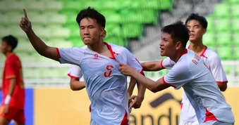 Báo Indonesia thẳng thắn thừa nhận đội nhà bất lợi khi gặp U19 Việt Nam