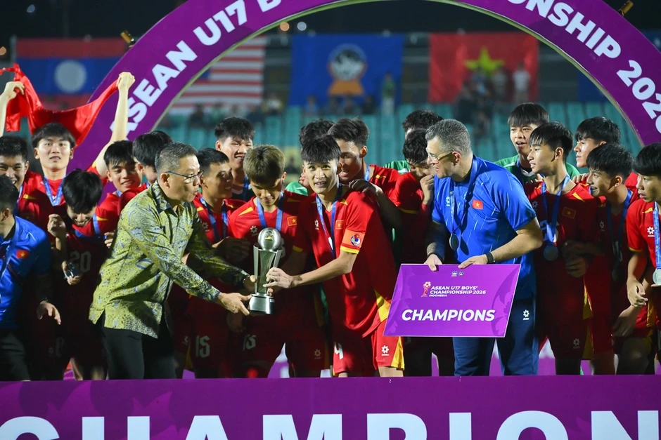 Bóng đá Việt Nam thiếu chức vô địch giải U19 để thống trị Đông Nam Á Bóng đá Việt Nam thiếu chức vô địch giải U19 để thống trị Đông Nam Á