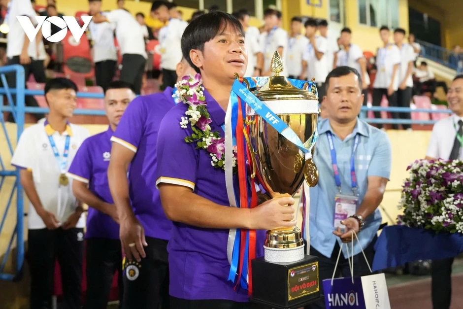 Chức vô địch của U15 Hà Nội - Mảnh ghép hoàn hảo cho cột mốc 20 năm của Hà Nội FC Chức vô địch của U15 Hà Nội - Mảnh ghép hoàn hảo cho cột mốc 20 năm của Hà Nội FC