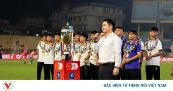 Chức vô địch của U15 Hà Nội - Mảnh ghép hoàn hảo cho cột mốc 20 năm của Hà Nội FC