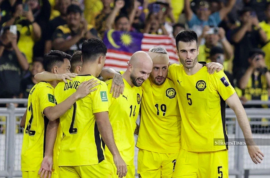 Chuyên gia: “Tuyển Việt Nam đang lo sợ trước Malaysia” Chuyên gia: “Tuyển Việt Nam đang lo sợ trước Malaysia”