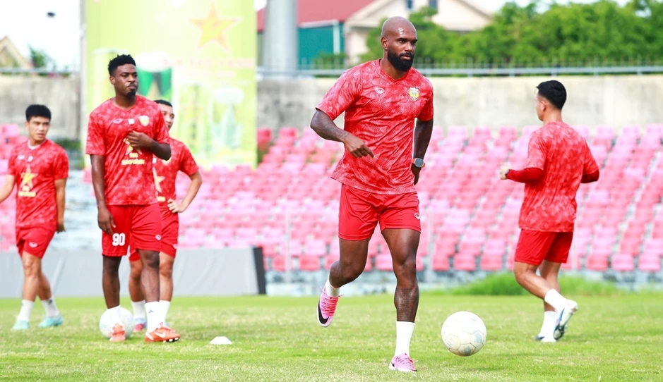Chuyển nhượng V-League 2026/27: “Siêu ngoại binh” Brazil cập bến CLB Hà Tĩnh Chuyển nhượng V-League 2026/27: “Siêu ngoại binh” Brazil cập bến CLB Hà Tĩnh