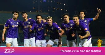 CLB Hà Nội chỉ còn kém Ninh Bình 1 điểm