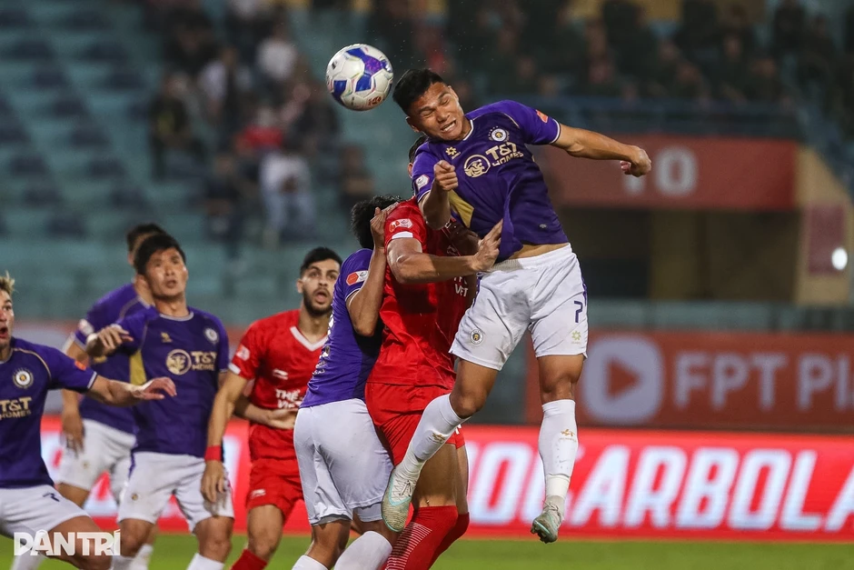 CLB Thể Công thắng Hà Nội FC, CLB Công an TPHCM bất ngờ thua CLB Thể Công thắng Hà Nội FC, CLB Công an TPHCM bất ngờ thua