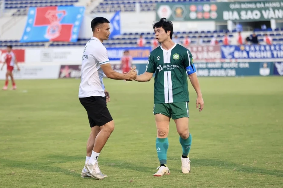 Công Phượng, Xuân Trường về lại V.League Công Phượng, Xuân Trường về lại V.League