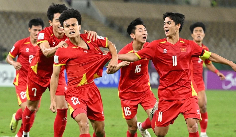 Cửa World Cup mở rộng, Việt Nam phải biết nắm lấy