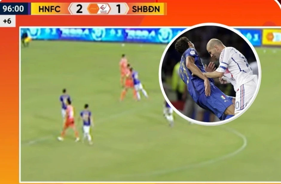 Cựu sao U23 Việt Nam chịu cái kết đắng khi tái hiện cú húc đầu của Zidane Cựu sao U23 Việt Nam chịu cái kết đắng khi tái hiện cú húc đầu của Zidane