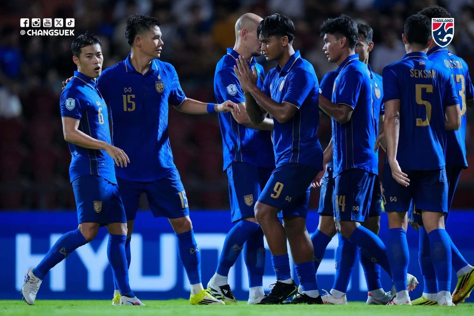 Đánh bại Malaysia, Thái Lan mở toang cánh cửa đi tiếp ở ASEAN Cup Đánh bại Malaysia, Thái Lan mở toang cánh cửa đi tiếp ở ASEAN Cup