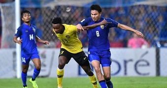 Đánh bại Malaysia, Thái Lan mở toang cánh cửa đi tiếp ở ASEAN Cup