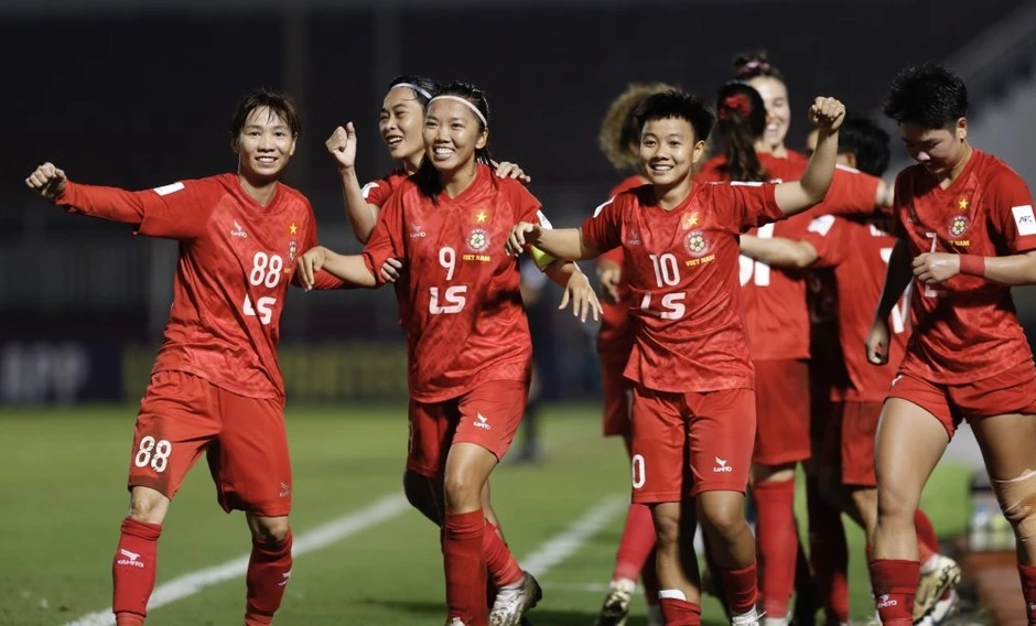 Đội bóng Việt Nam được AFC vinh danh tại Cúp C1 châu Á Đội bóng Việt Nam được AFC vinh danh tại Cúp C1 châu Á