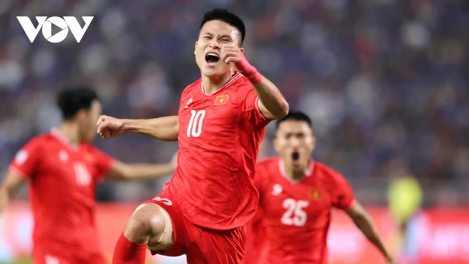 ĐT Việt Nam chính thức tham dự FIFA ASEAN Cup vào thời điểm nào?