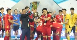 FIFA gọi tên Đình Bắc và Khoa Ngô