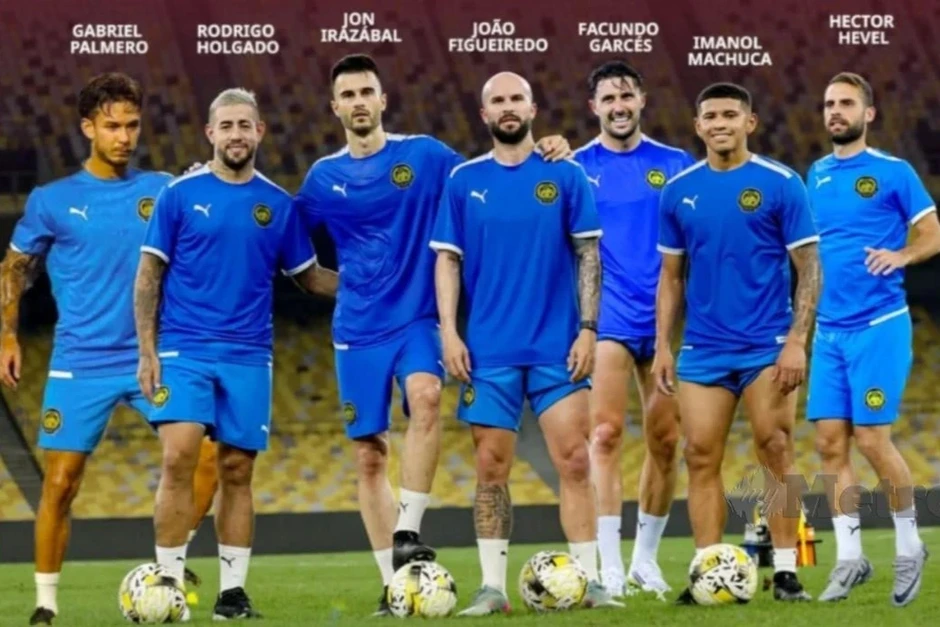 FIFA mở rộng điều tra bê bối làm giả giấy tờ của 7 tuyển thủ Malaysia FIFA mở rộng điều tra bê bối làm giả giấy tờ của 7 tuyển thủ Malaysia