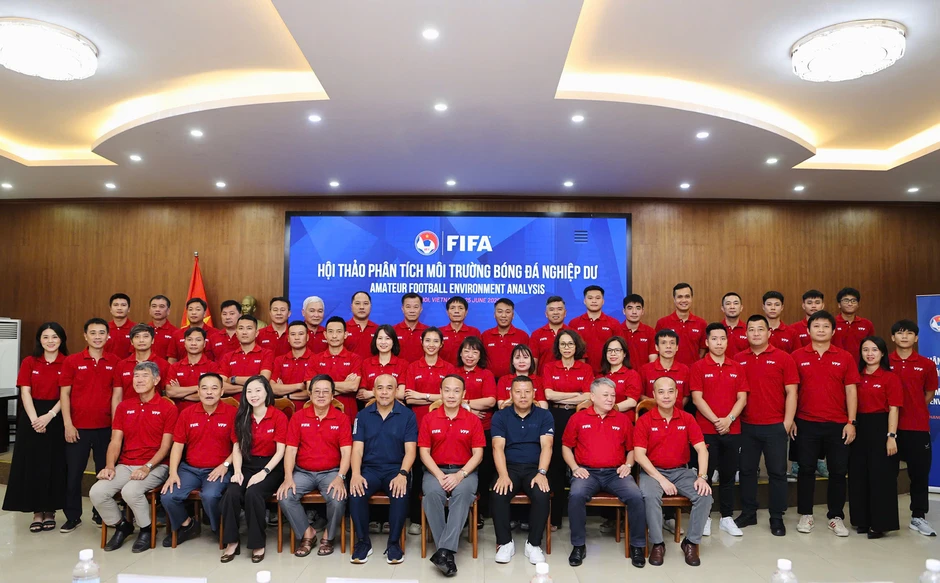 FIFA 'tiếp sức' bóng đá phong trào Việt Nam phát triển FIFA 'tiếp sức' bóng đá phong trào Việt Nam phát triển